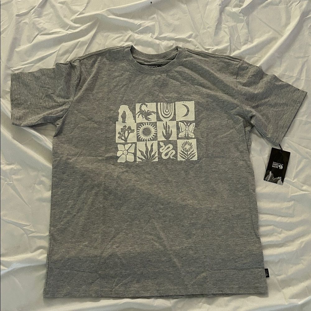 Mountain Hardwear- W Desert Check™ Boxy Short Sleeve, Heather Grey, Medium, NWT